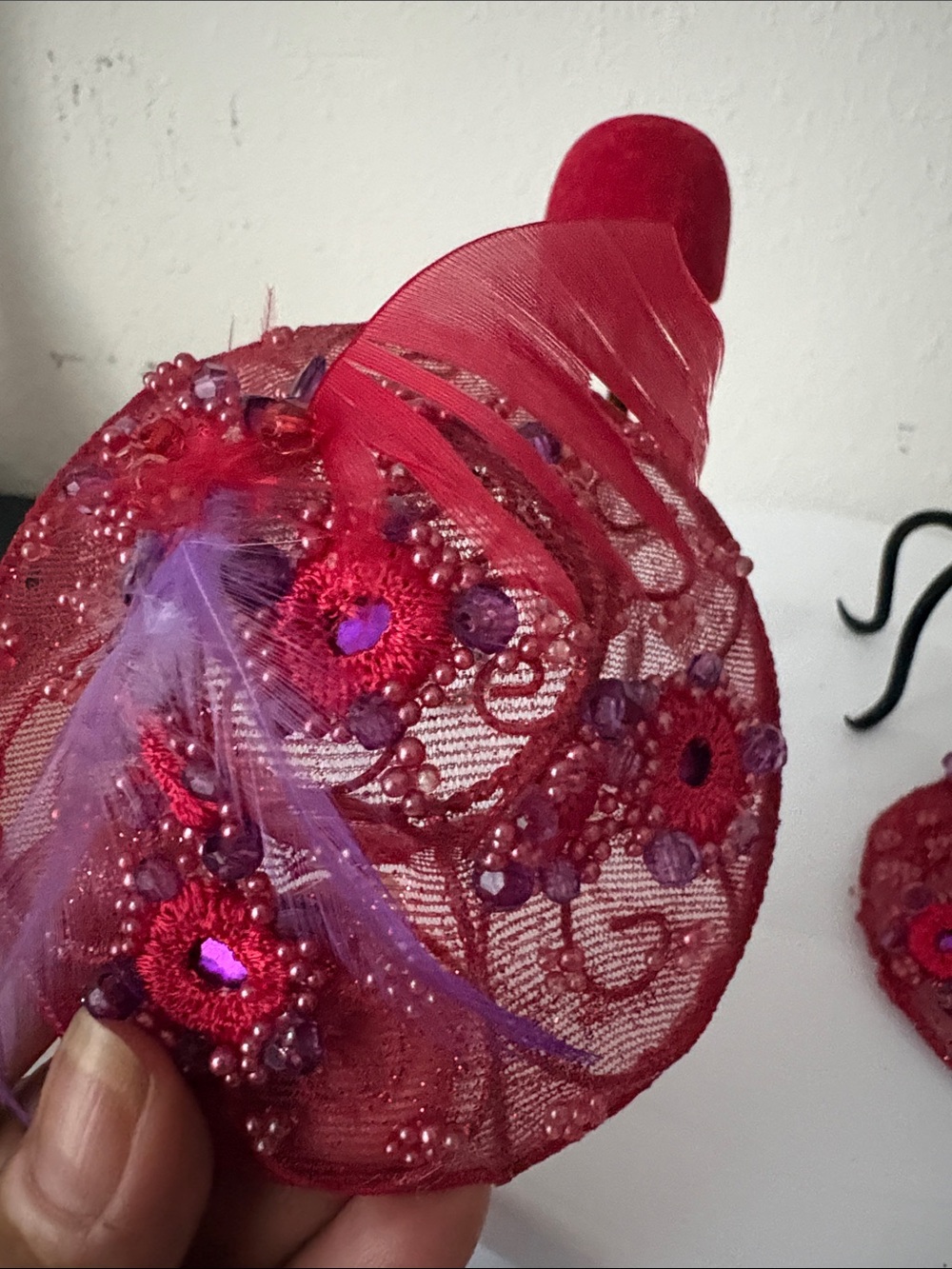 Red Beaded Mini Hat Fascinators (Pair) - Picture 7 of 7